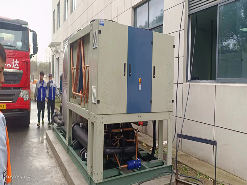 南通林泰克斯新材料科技风冷工业冷水机项目图片3